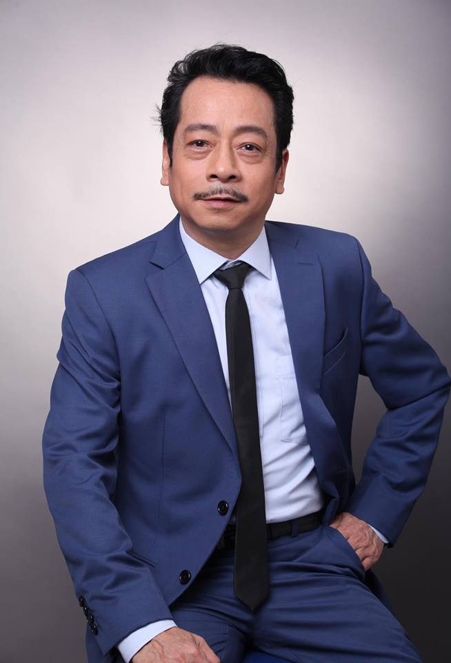 NSND Hoang Dung tiet lo “mua may chuc ngoi nha” sau vai Phan Quan